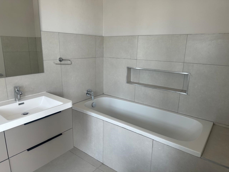 To Let 3 Bedroom Property for Rent in Cashan North West